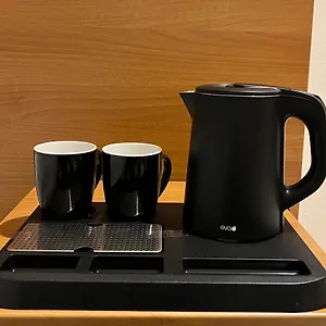 https://la-mimosa-lazise.hotelinveneto.com